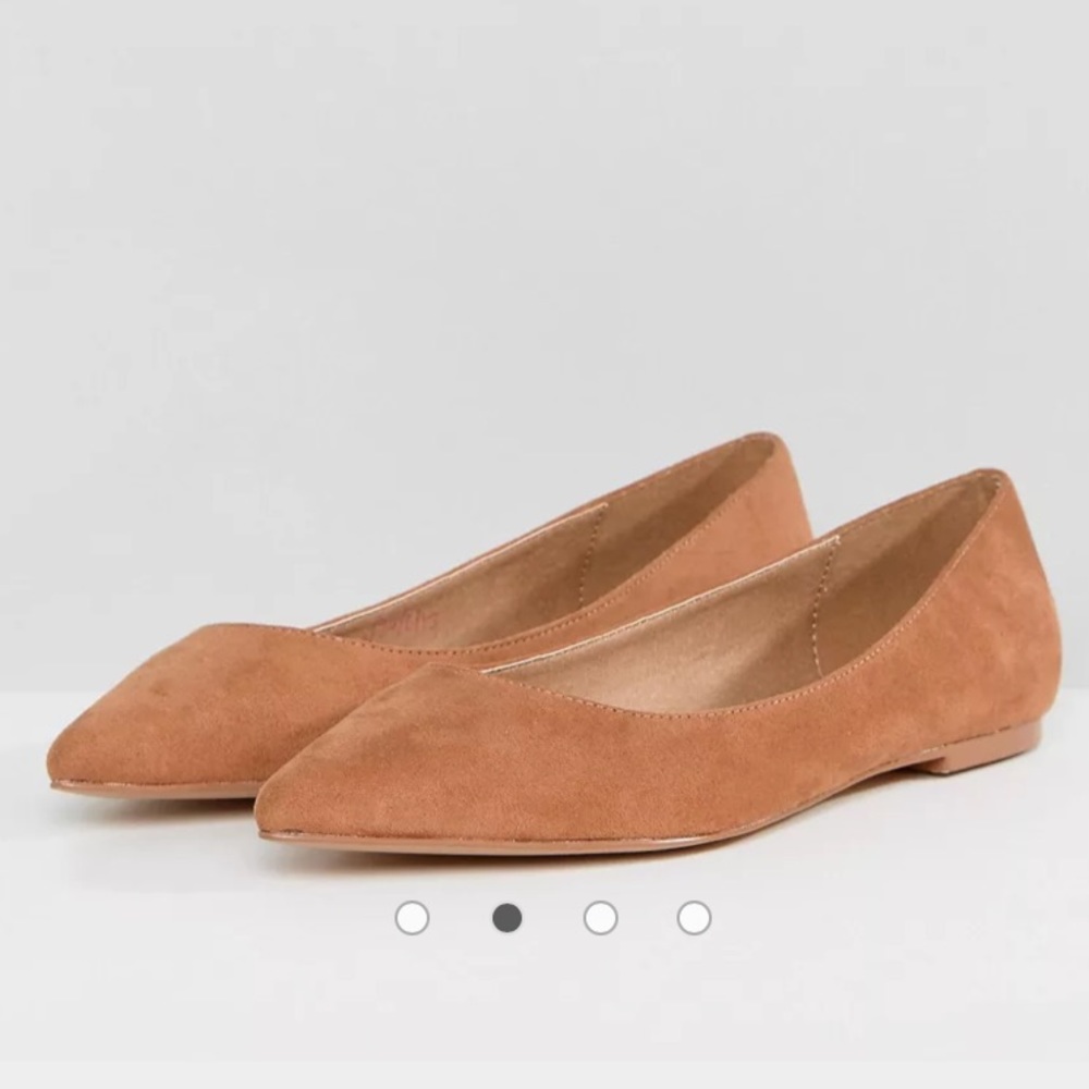 Camel ballet flat